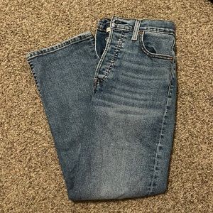 Levi’s Ribcage Ankle Straight